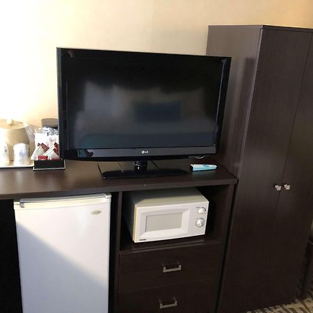 Best Western Plus Barrie Esterno foto