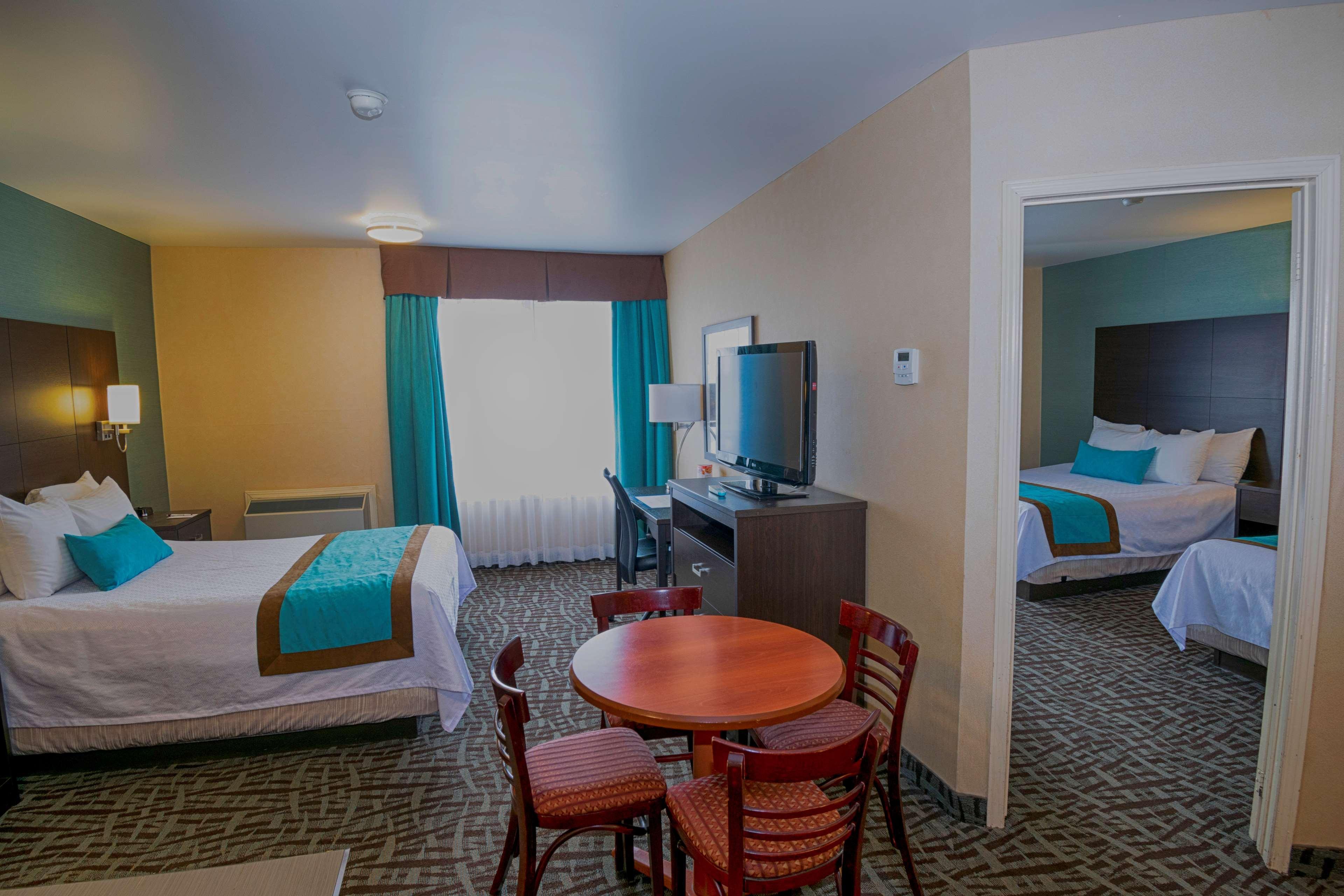 Best Western Plus Barrie Esterno foto