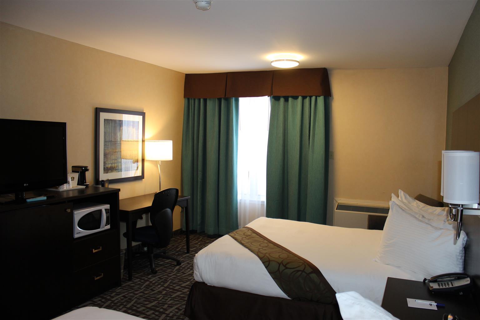 Best Western Plus Barrie Esterno foto