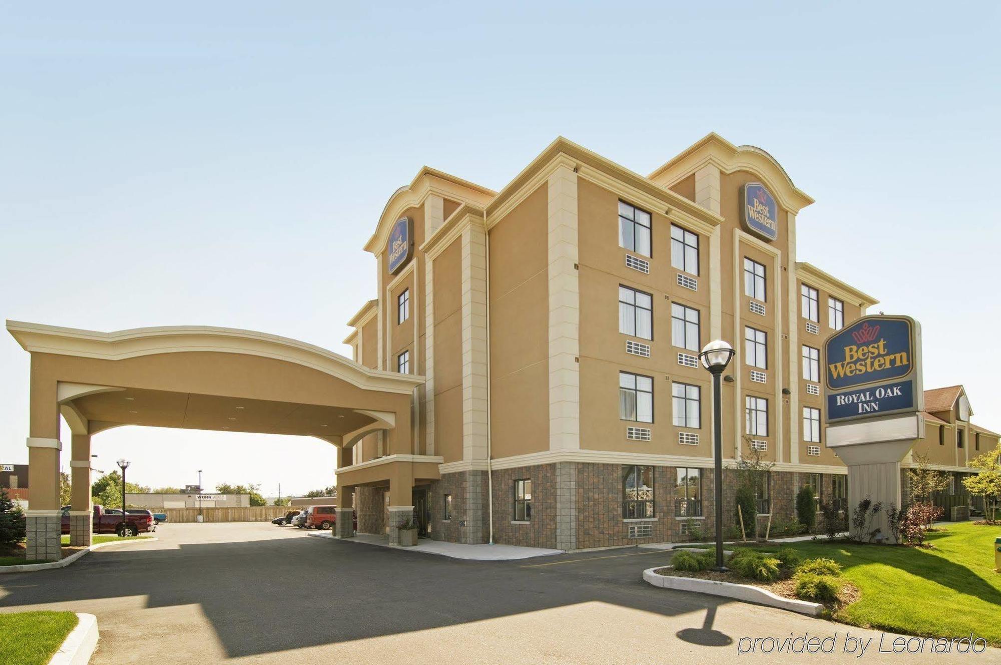 Best Western Plus Barrie Esterno foto